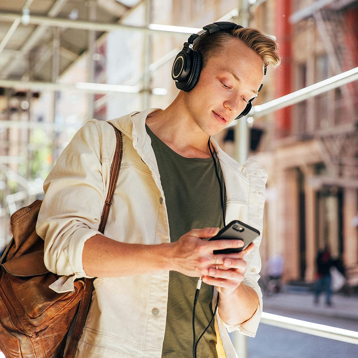 Audio-Technica M50x Professional Studio Headphones [Accessories]