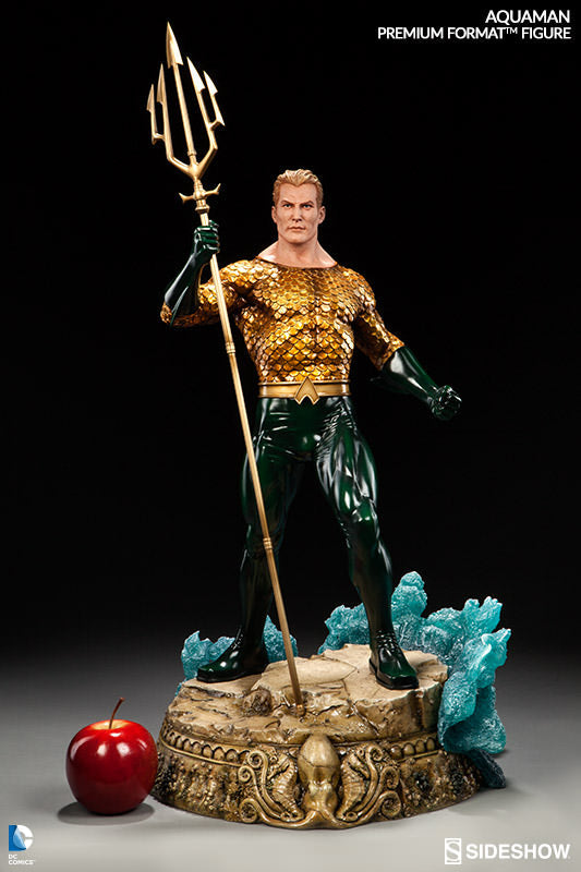 DC Collectible 24 Inch Statue Figure Premium Format - Aquaman Sideshow