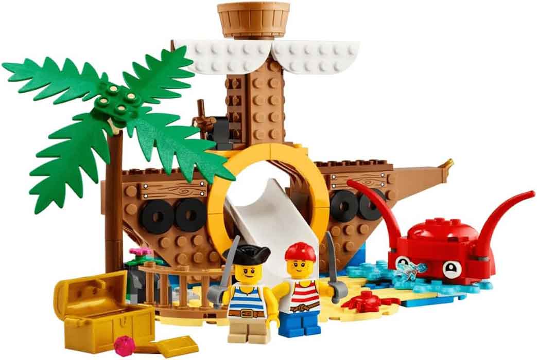 Lego Lego 168 Pieces - Pirate Ship Playground #40589